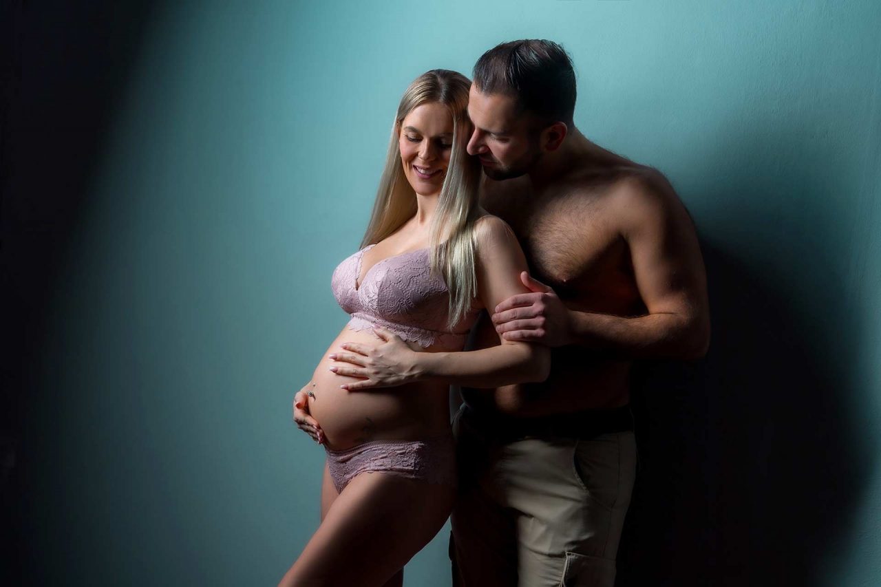 Babybauchshooting Regensburg , Babybauchfotos Fotostudio Büttner Regensburg, Newbornfotografie Babybauchshooting Regensburg , Babybauchfotos Fotostudio Büttner Regensburg, Newbornfotografie