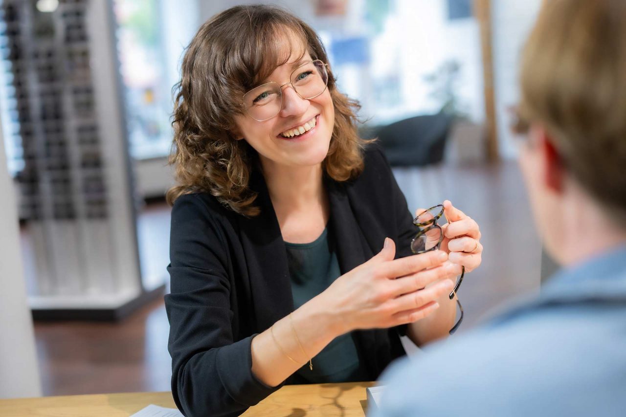 Businessfotograf Regensburg, Corporate, Optiker, Fotostudio Büttner, Fotograf Regensburg, Teambilder, Gruppenfotos Regensburg