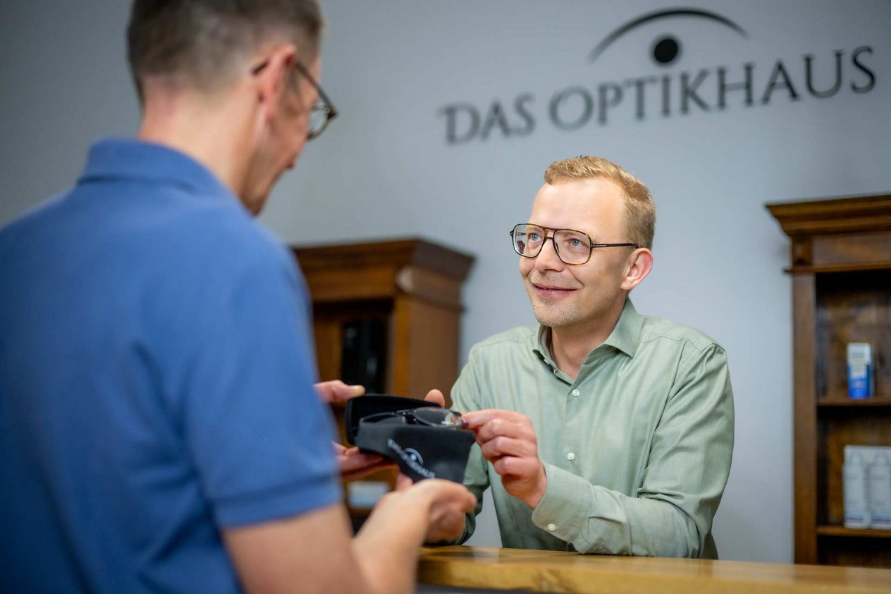 Businessfotograf Regensburg, Corporate, Optiker, Fotostudio Büttner, Fotograf Regensburg, Teambilder, Gruppenfotos Regensburg