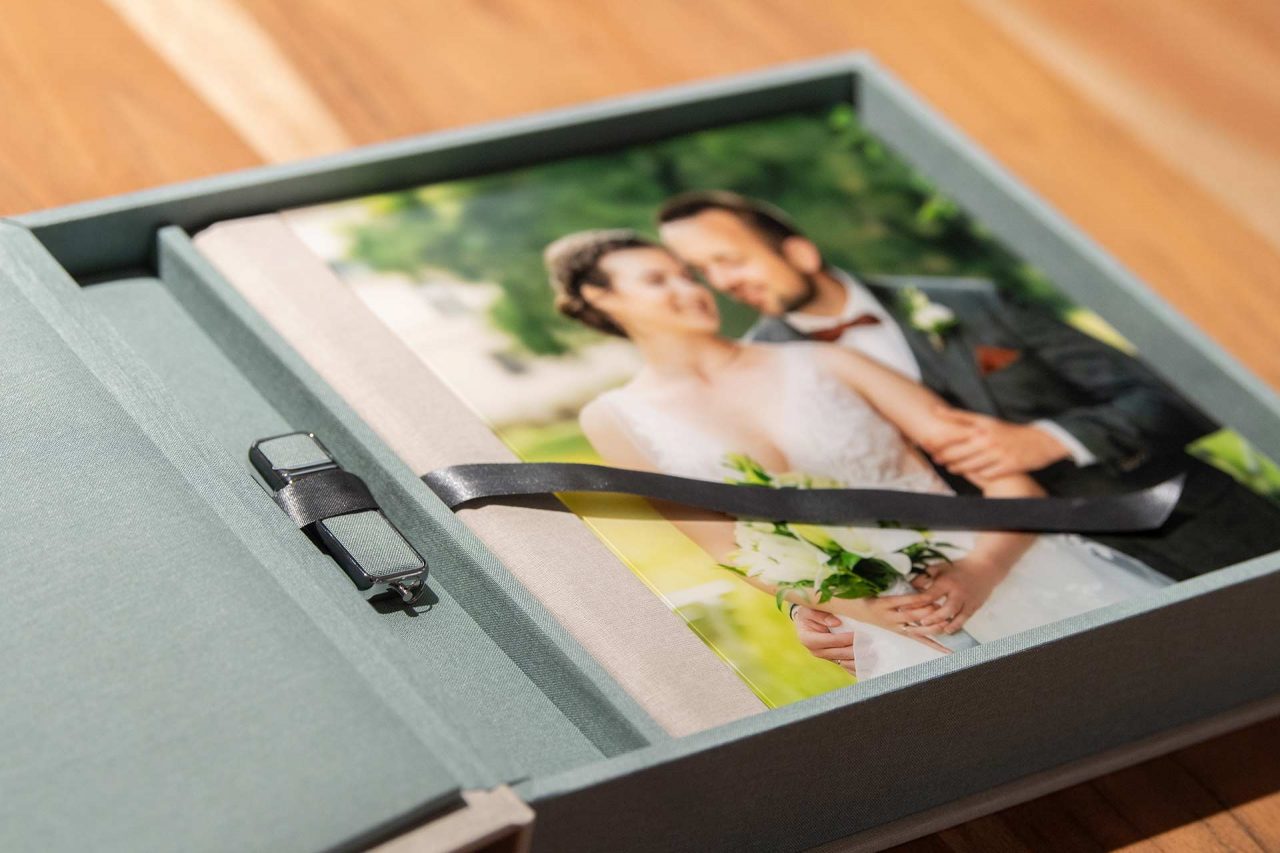 Hochzeitsalbum Weddingbook Hochzeitsfotos Regensburg Fotostudio Büttner Hochzeitsfotograf