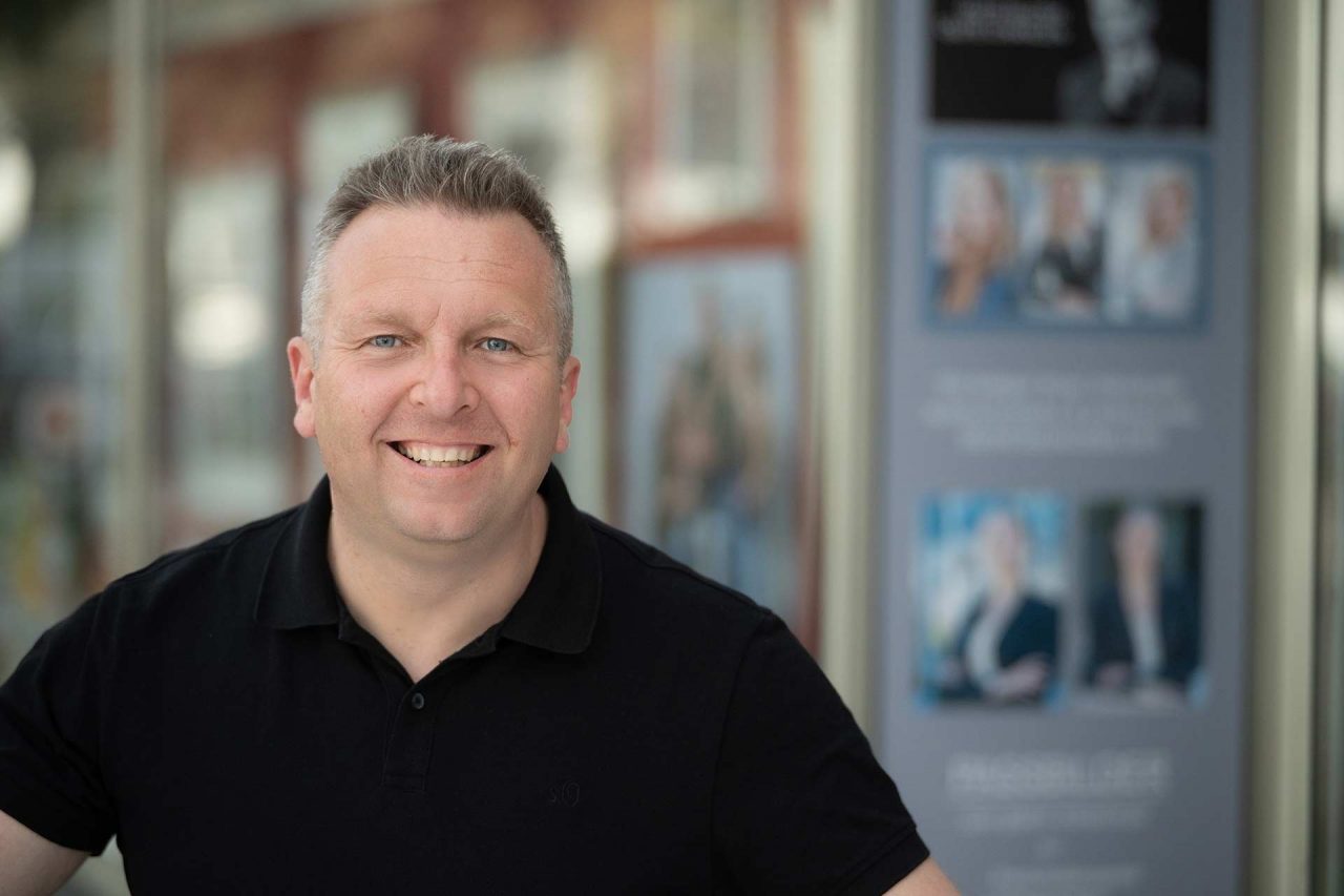 Fotostudio Büttner Regensburg Fotograf Regensburg Bewerbungsfotos Regensburg Hochzeitsfotograf Regensburg Fotografenmeister